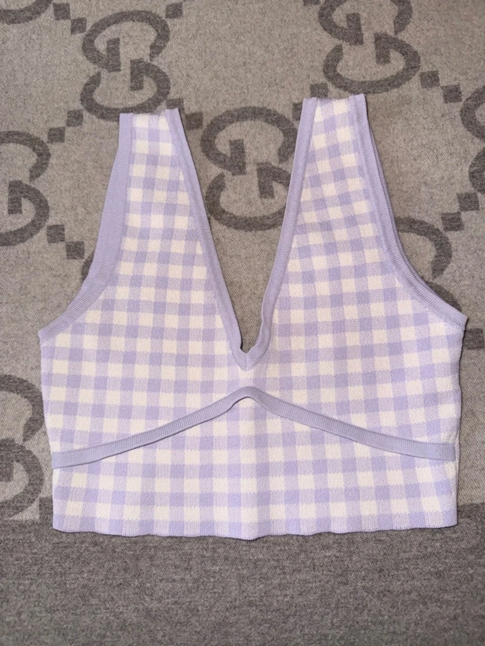 Zara Sleeveless V-Neck Gingham Crop Top in Lavender - Picture 2 of 8